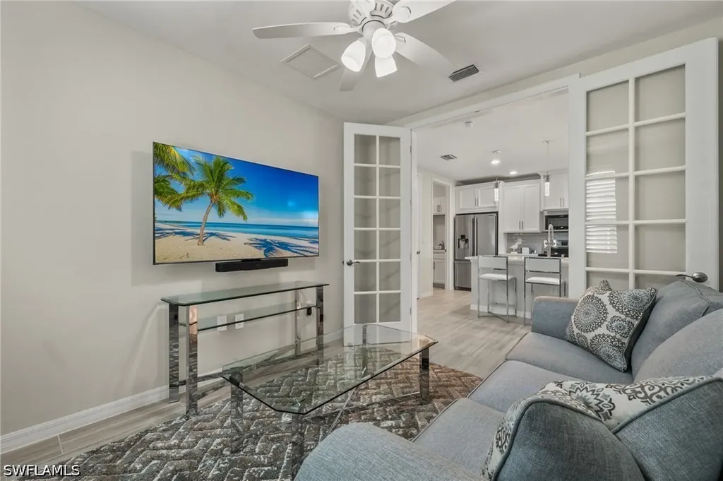 14680 Edgewater Circle Naples FL 34114
