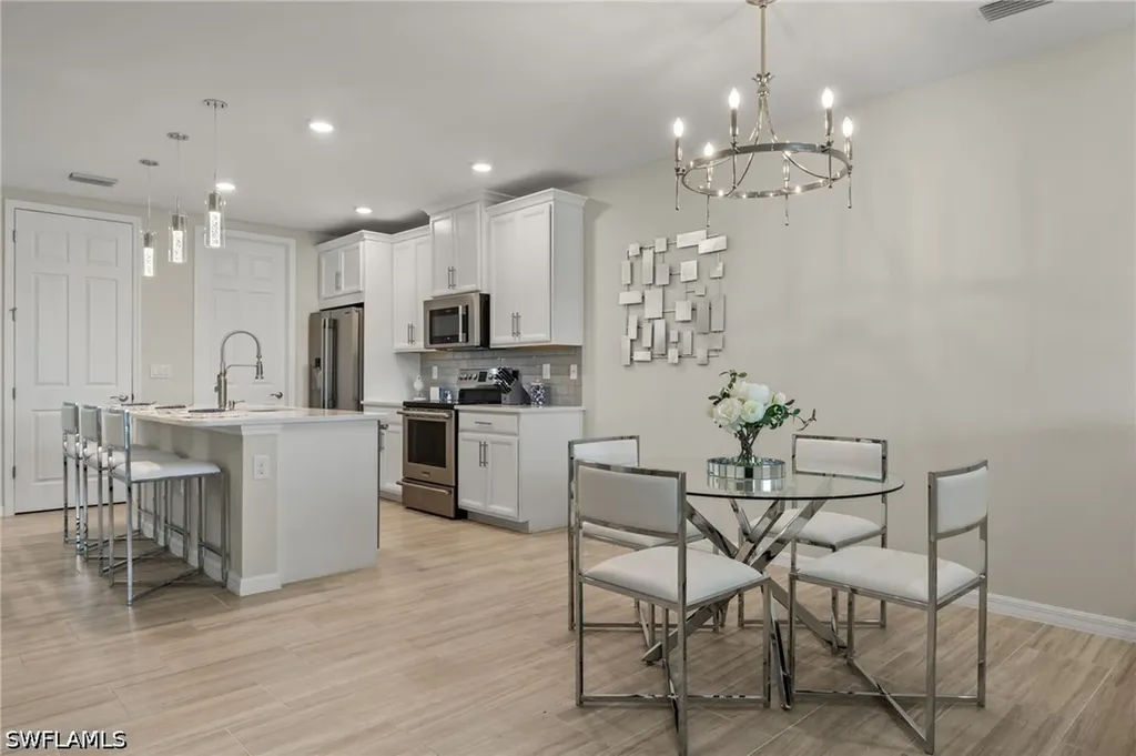 14680 Edgewater Circle Naples FL 34114
