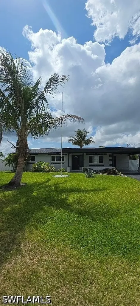 1118 NE Pine Island Lane Cape Coral FL 33909