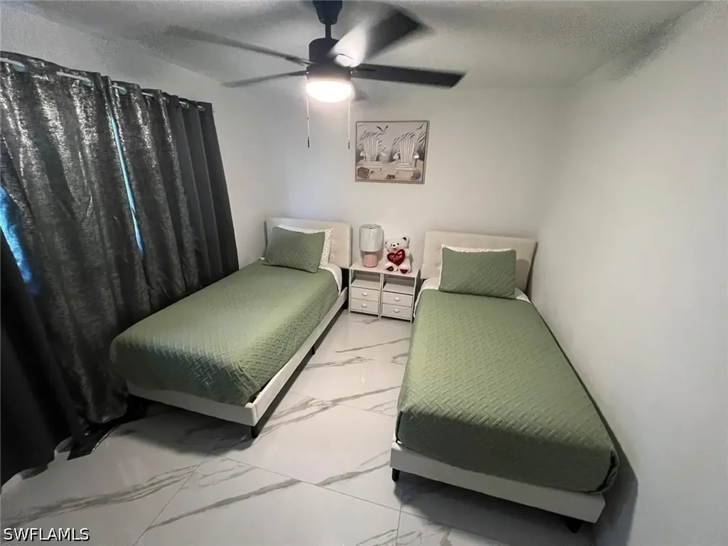 1118 NE Pine Island Lane Cape Coral FL 33909