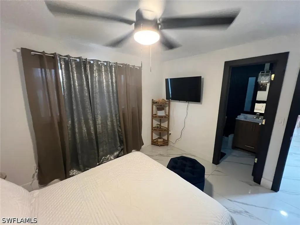 1118 NE Pine Island Lane Cape Coral FL 33909