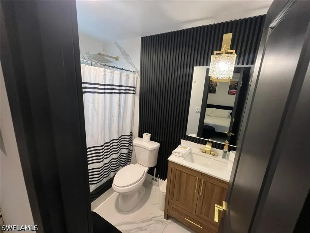 1118 NE Pine Island Lane Cape Coral FL 33909