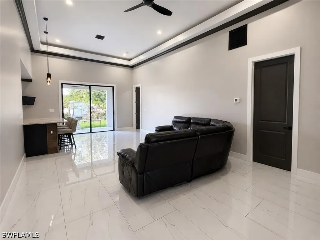 5426 9th Avenue Fort Myers FL 33907