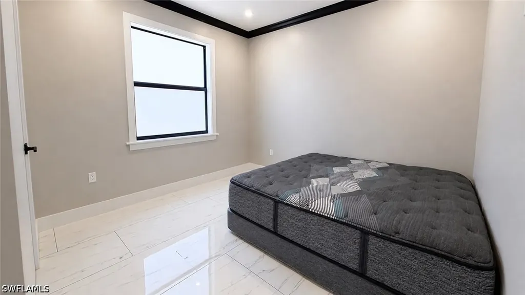 5426 9th Avenue Fort Myers FL 33907