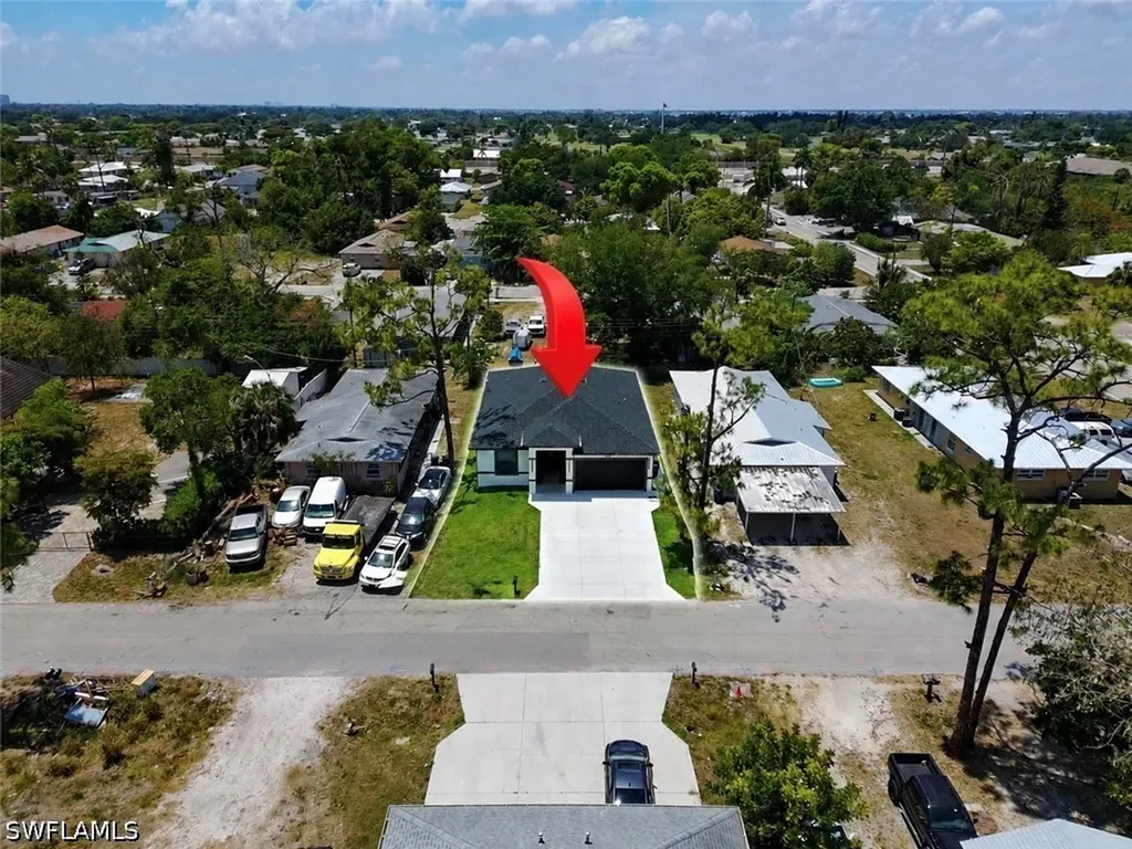 5426 9th Avenue Fort Myers FL 33907