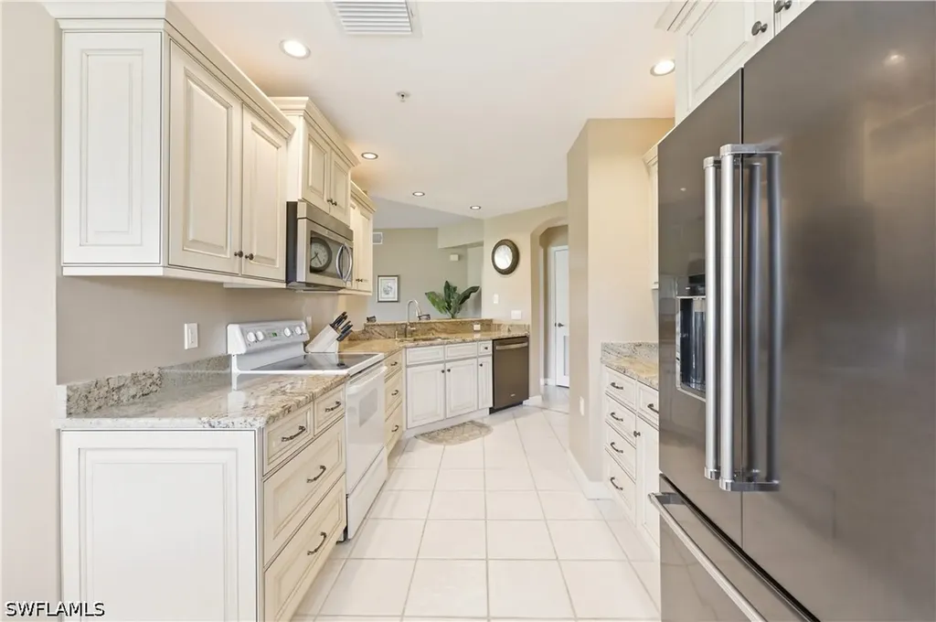 3073 Windsong Court Naples FL 34109