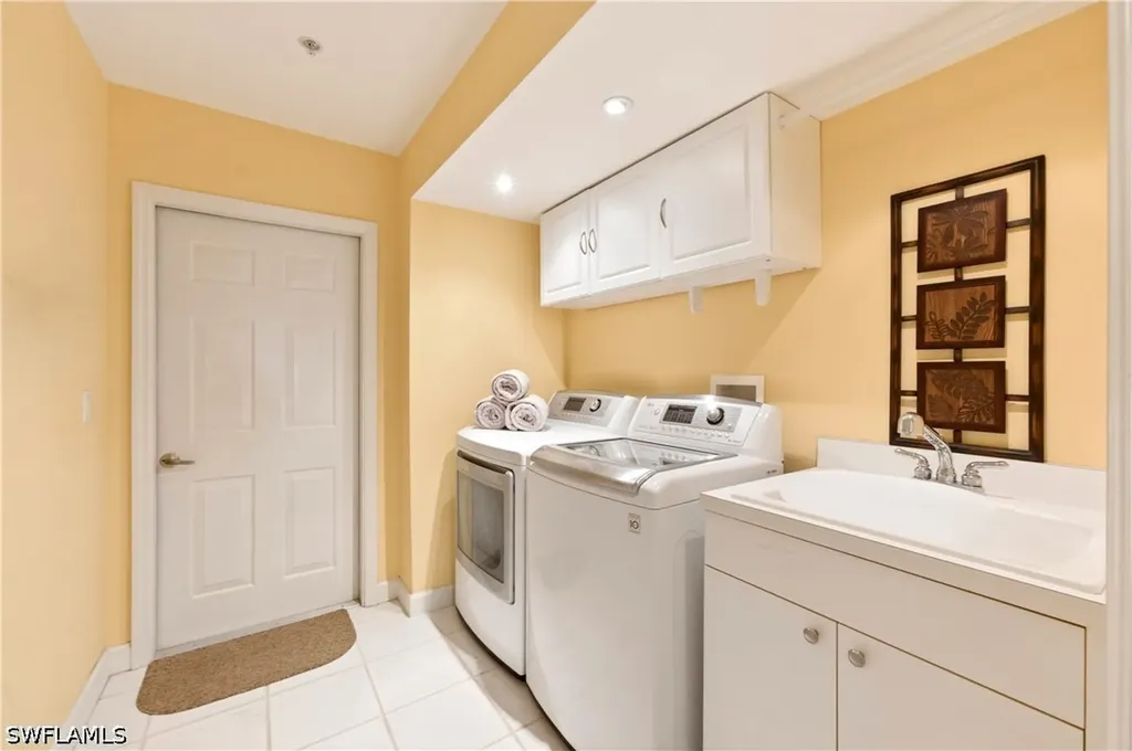 3073 Windsong Court Naples FL 34109