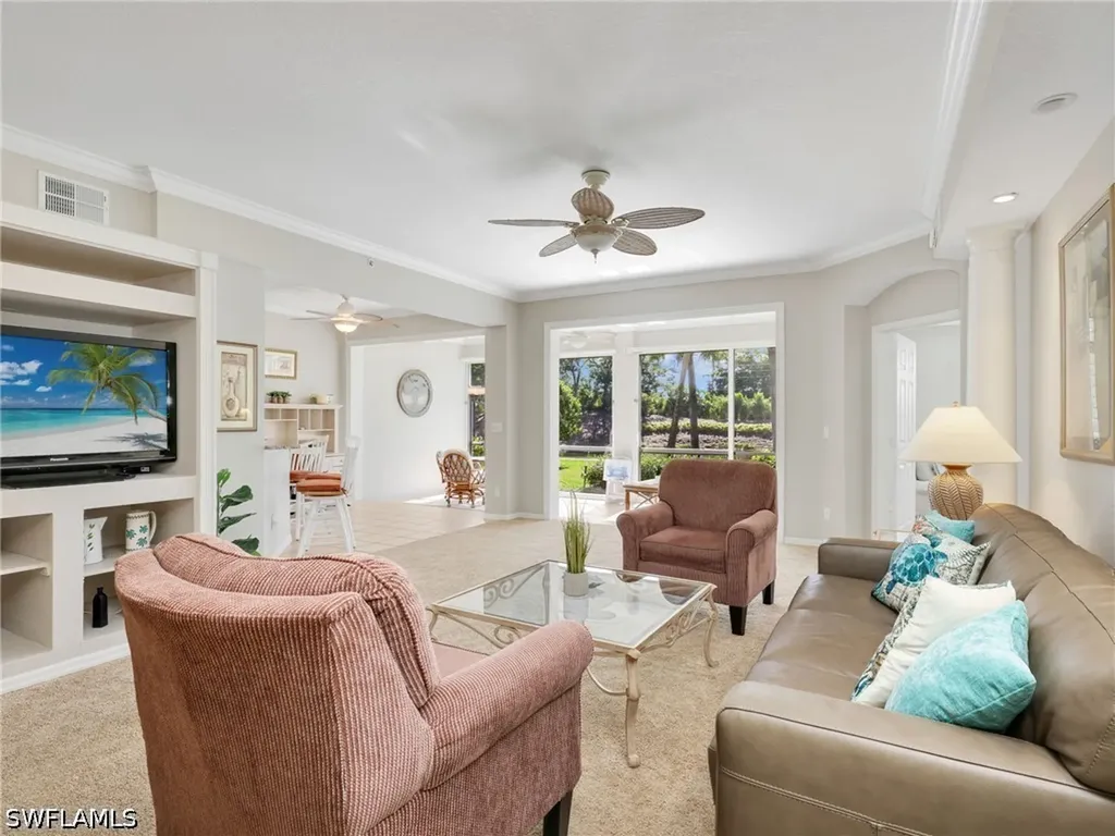 2130 Aberdeen Lane Naples FL 34109
