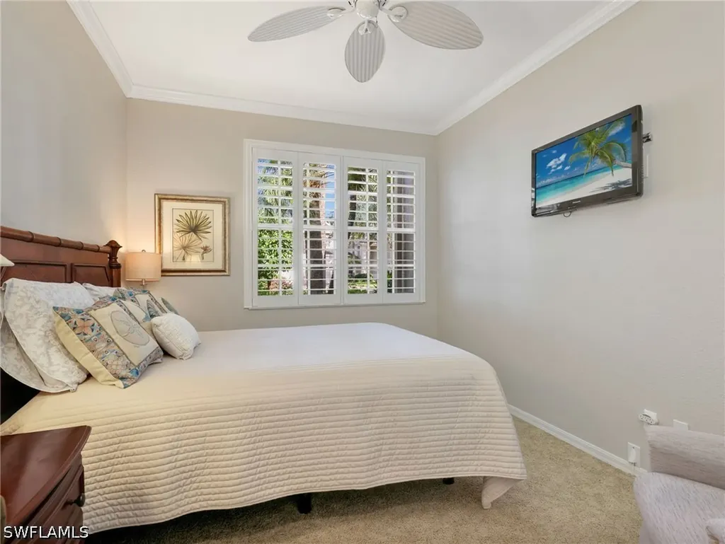 2130 Aberdeen Lane Naples FL 34109
