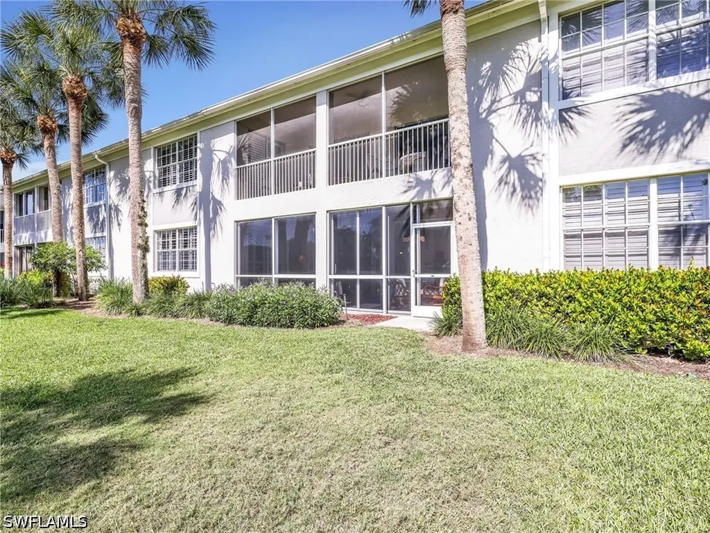 2130 Aberdeen Lane Naples FL 34109