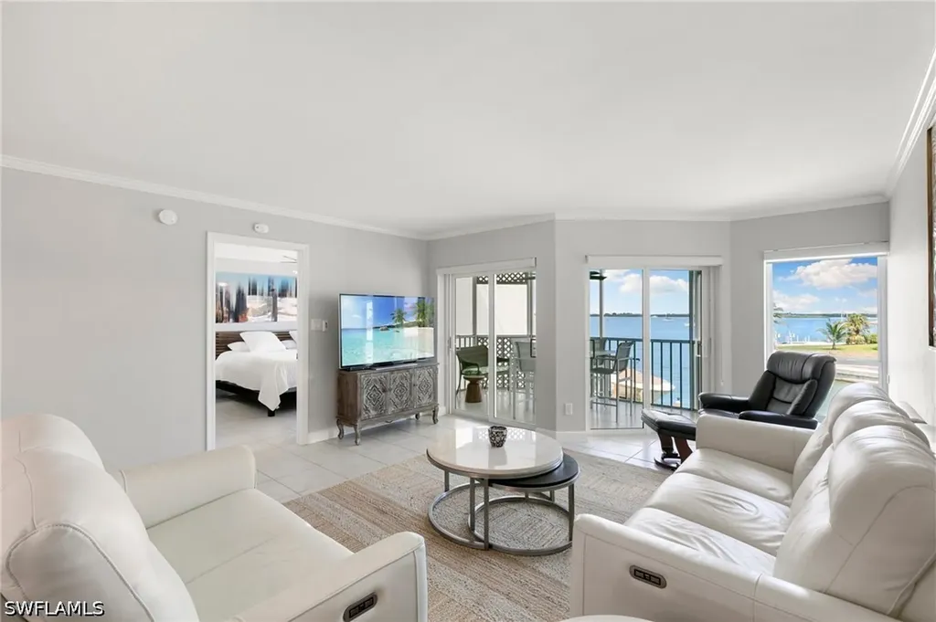991 N Barfield Drive Marco Island FL 34145