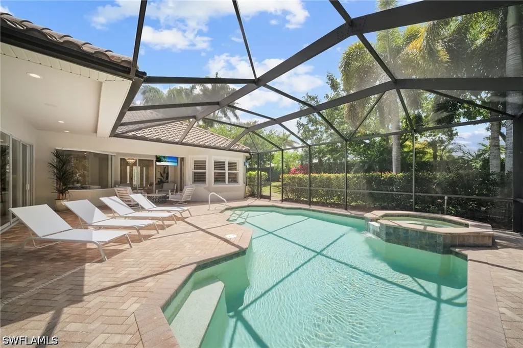 10023 Escambia Bay Court Naples FL 34120