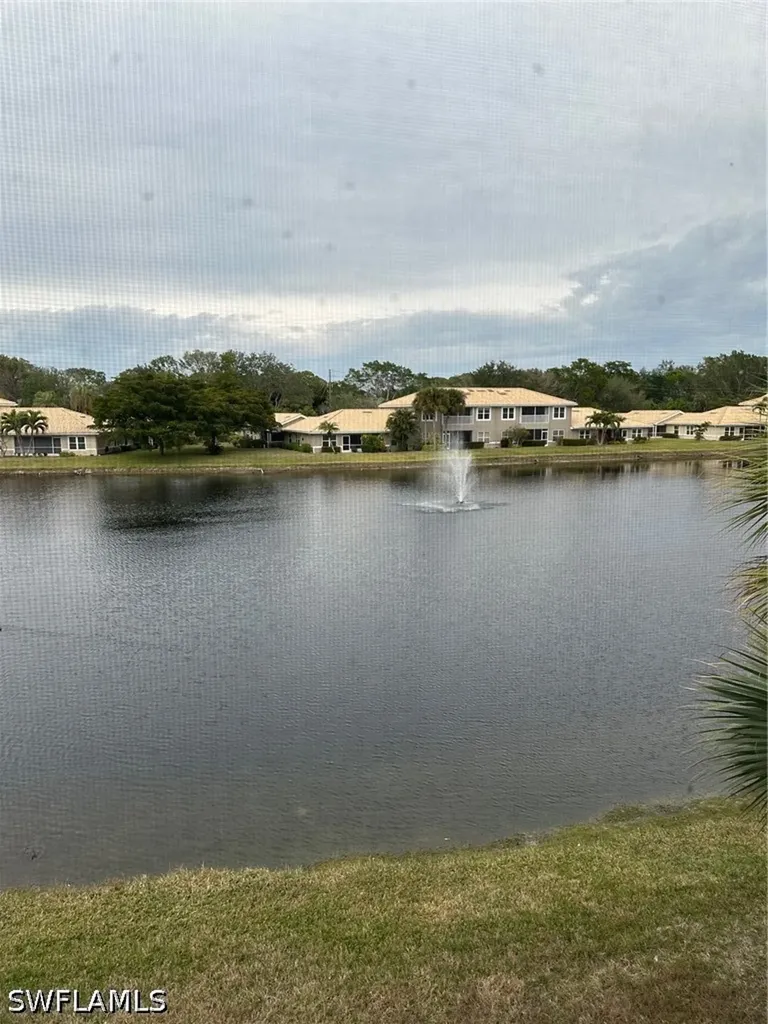 306 Emerald Bay Circle Naples FL 34110