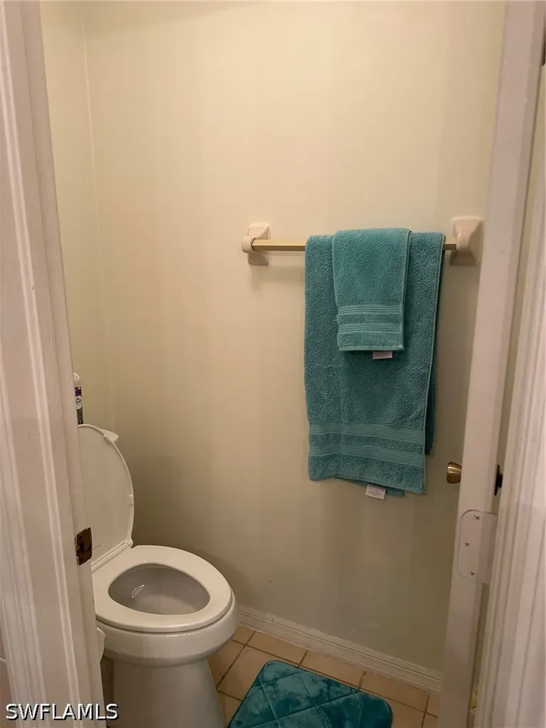 306 Emerald Bay Circle Naples FL 34110