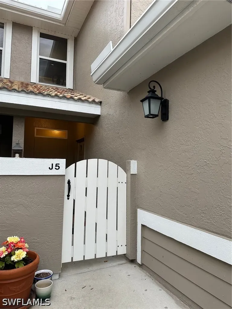 306 Emerald Bay Circle Naples FL 34110