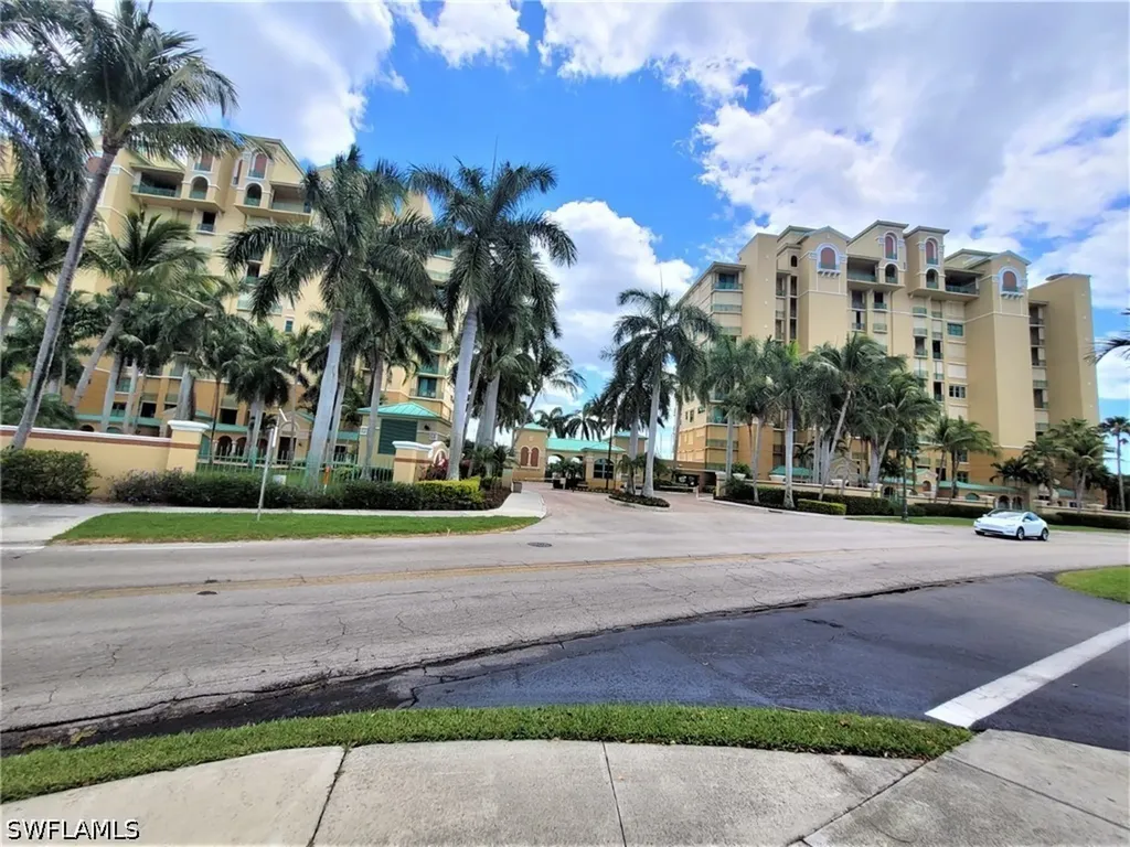 1079 Bald Eagle Drive Marco Island FL 34145