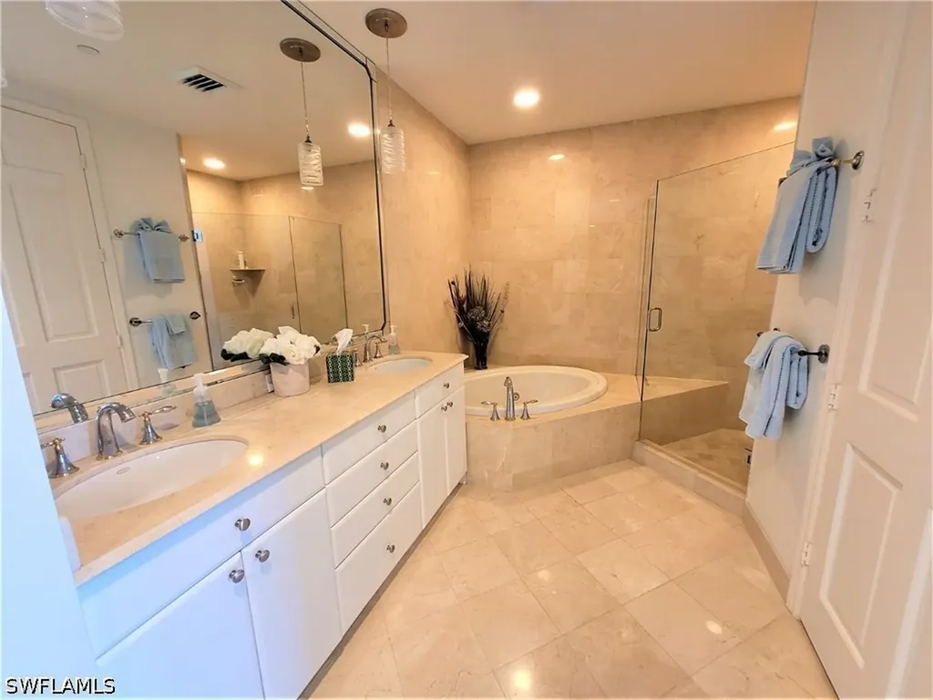 1079 Bald Eagle Drive Marco Island FL 34145