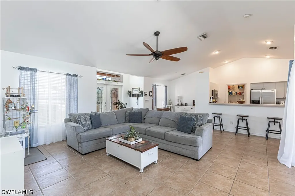 3806 SW 1st Terrace Cape Coral FL 33991
