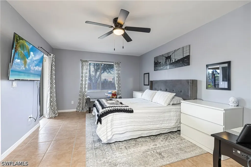 3806 SW 1st Terrace Cape Coral FL 33991