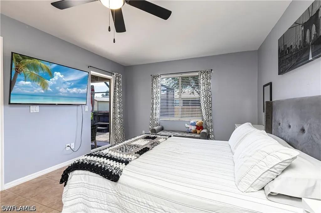3806 SW 1st Terrace Cape Coral FL 33991