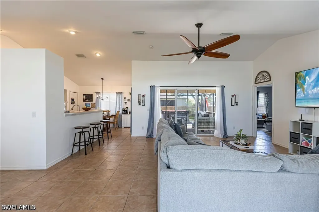 3806 SW 1st Terrace Cape Coral FL 33991