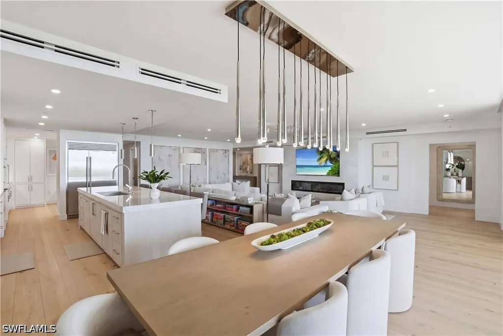 13945 Old Coast Road Naples FL 34110