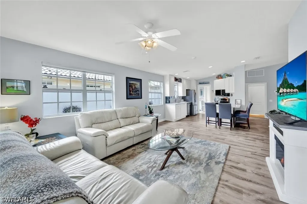 4664 Ossabaw Way Naples FL 34119