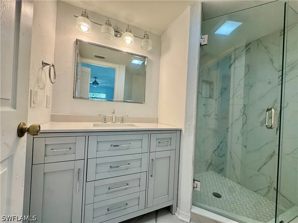 661 Squire Circle Naples FL 34104