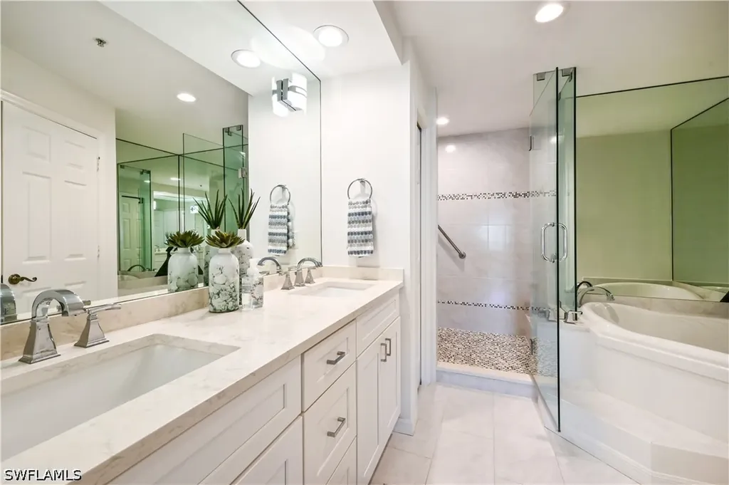 1054 Egrets Walk Circle Naples FL 34108