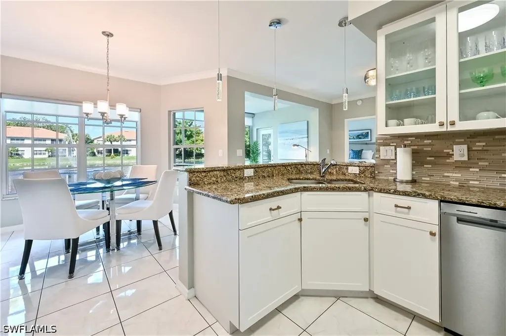 1054 Egrets Walk Circle Naples FL 34108