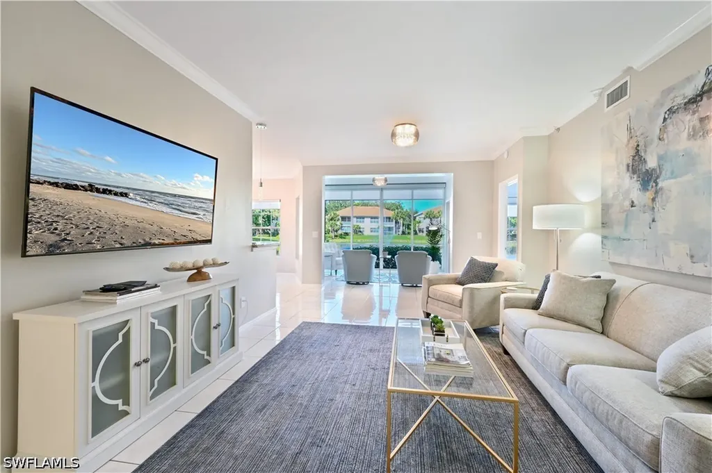 1054 Egrets Walk Circle Naples FL 34108
