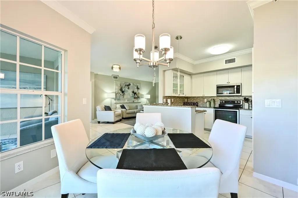 1054 Egrets Walk Circle Naples FL 34108