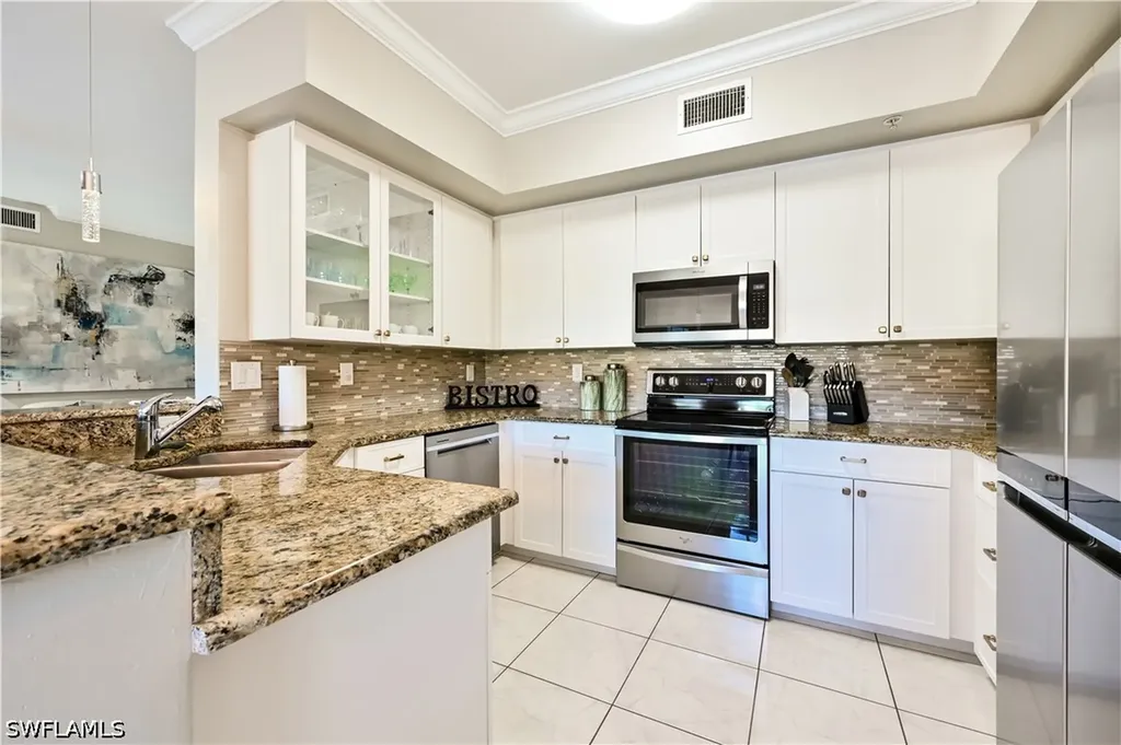 1054 Egrets Walk Circle Naples FL 34108