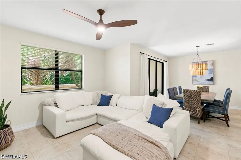 7797 Bristol Circle Naples FL 34120