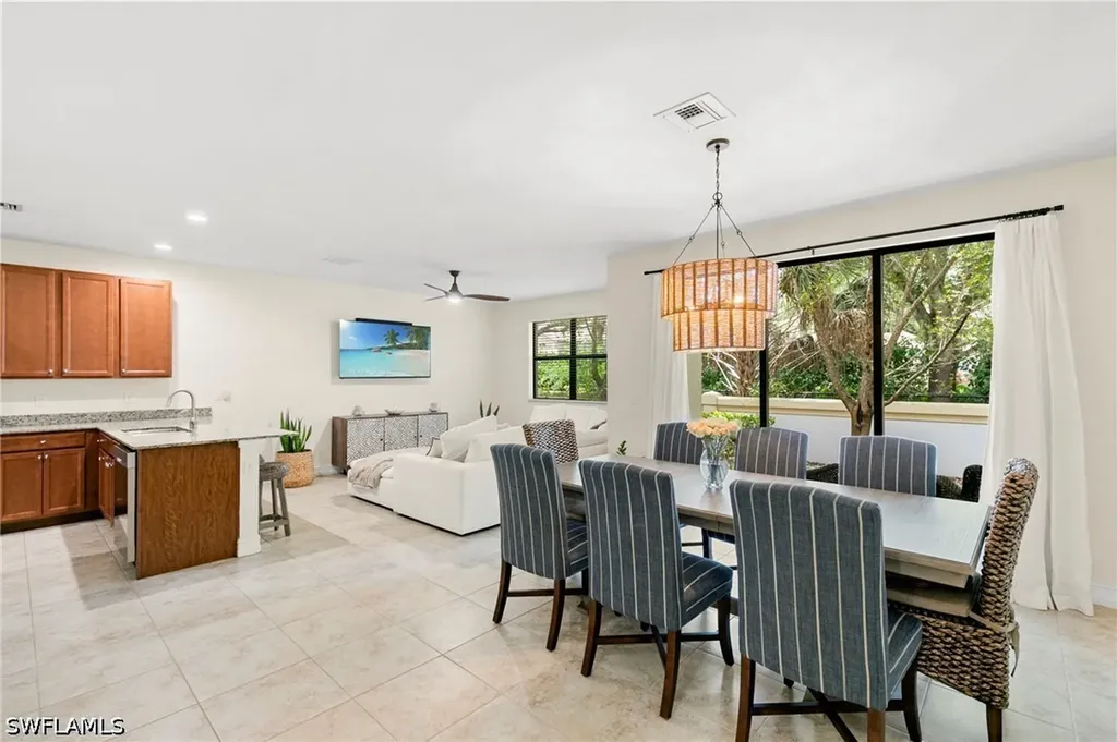 7797 Bristol Circle Naples FL 34120