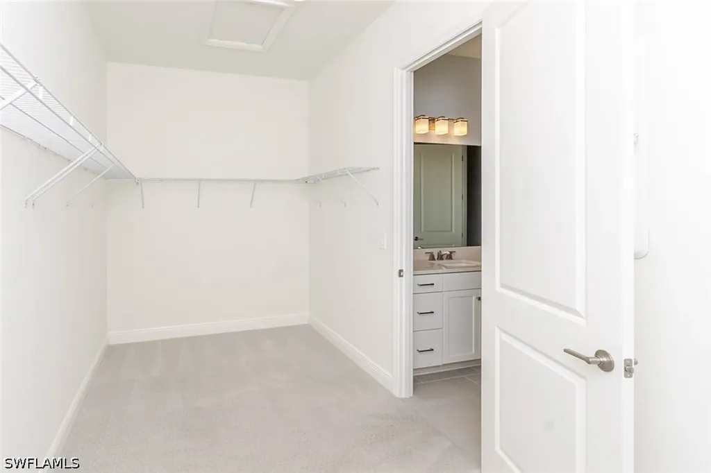 3995 Pegasus Way Naples FL 34120
