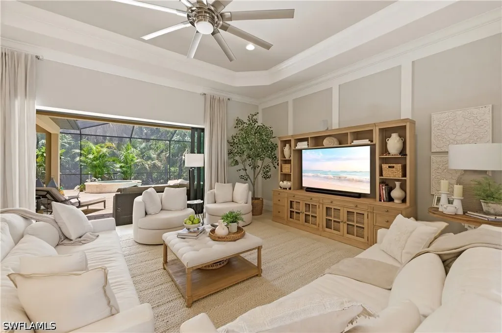 1467 Mockingbird Drive Naples FL 34120
