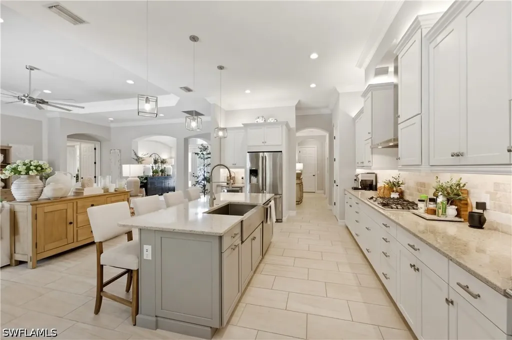 1467 Mockingbird Drive Naples FL 34120
