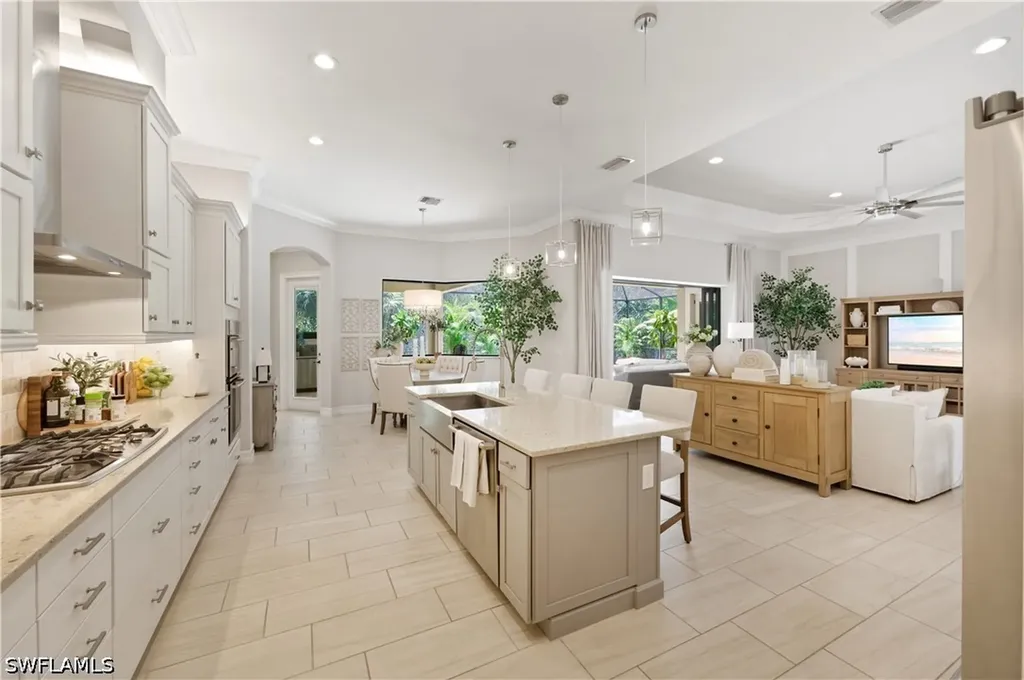 1467 Mockingbird Drive Naples FL 34120