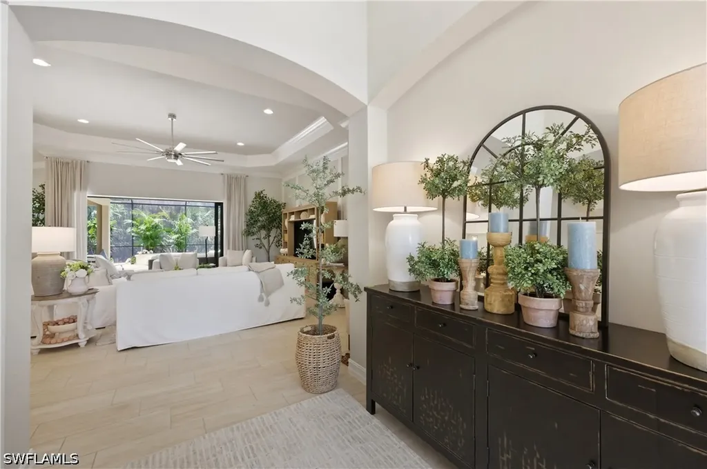 1467 Mockingbird Drive Naples FL 34120