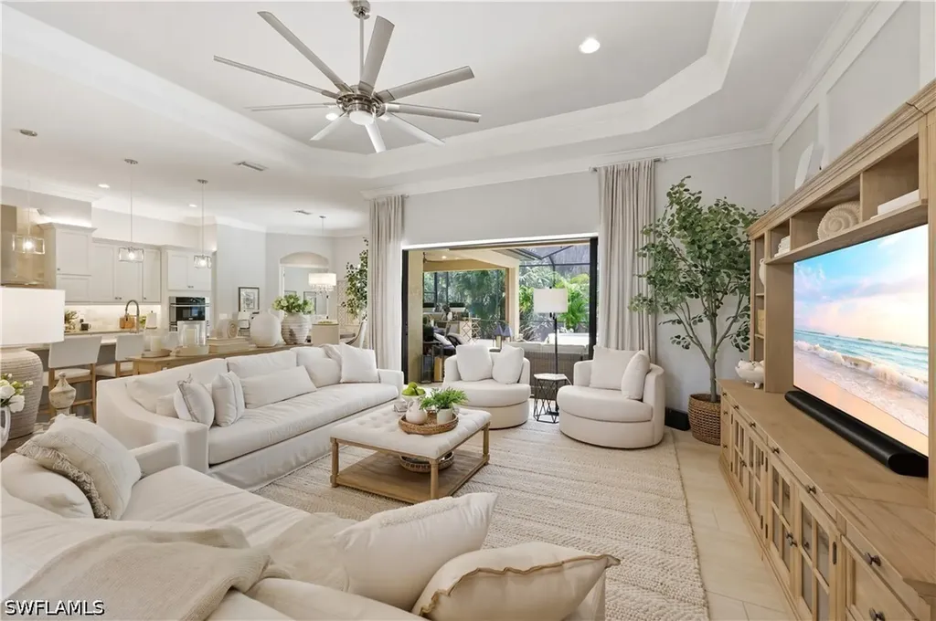 1467 Mockingbird Drive Naples FL 34120