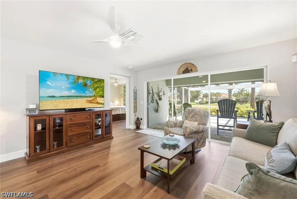 8721 Querce Court Naples FL 34114
