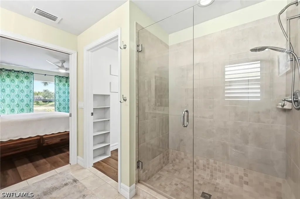 8721 Querce Court Naples FL 34114