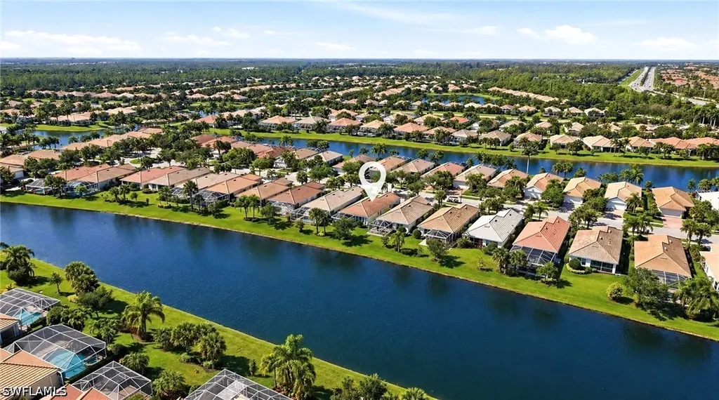 8721 Querce Court Naples FL 34114