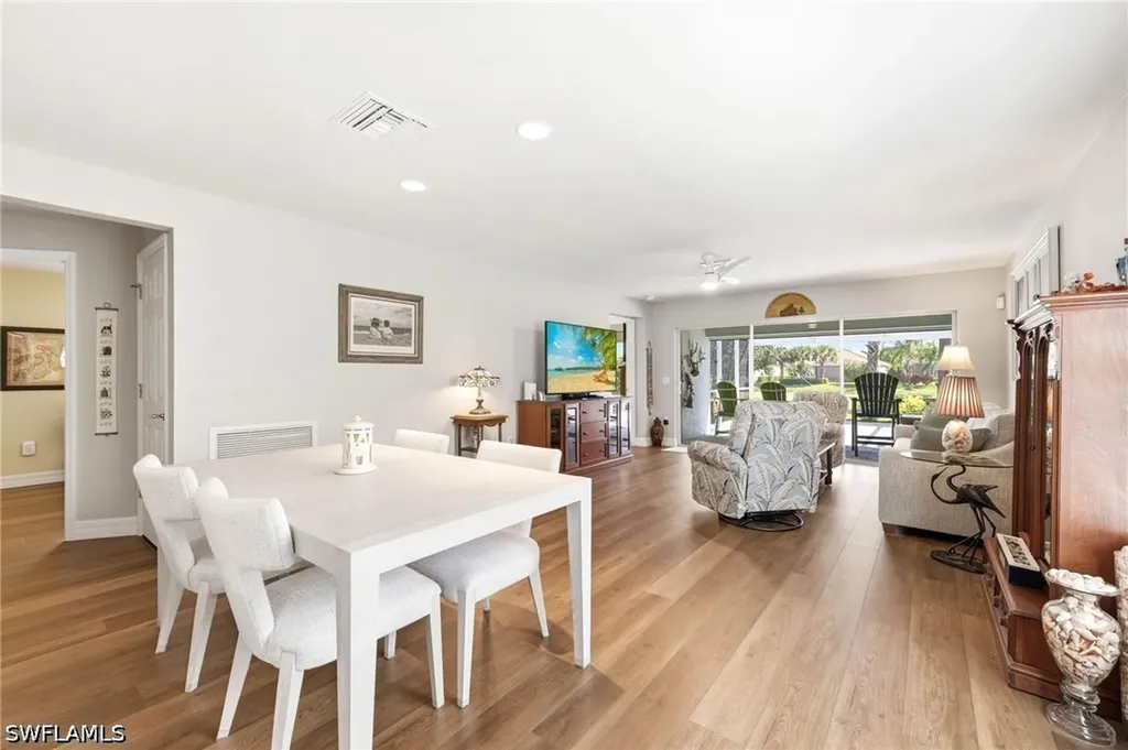 8721 Querce Court Naples FL 34114