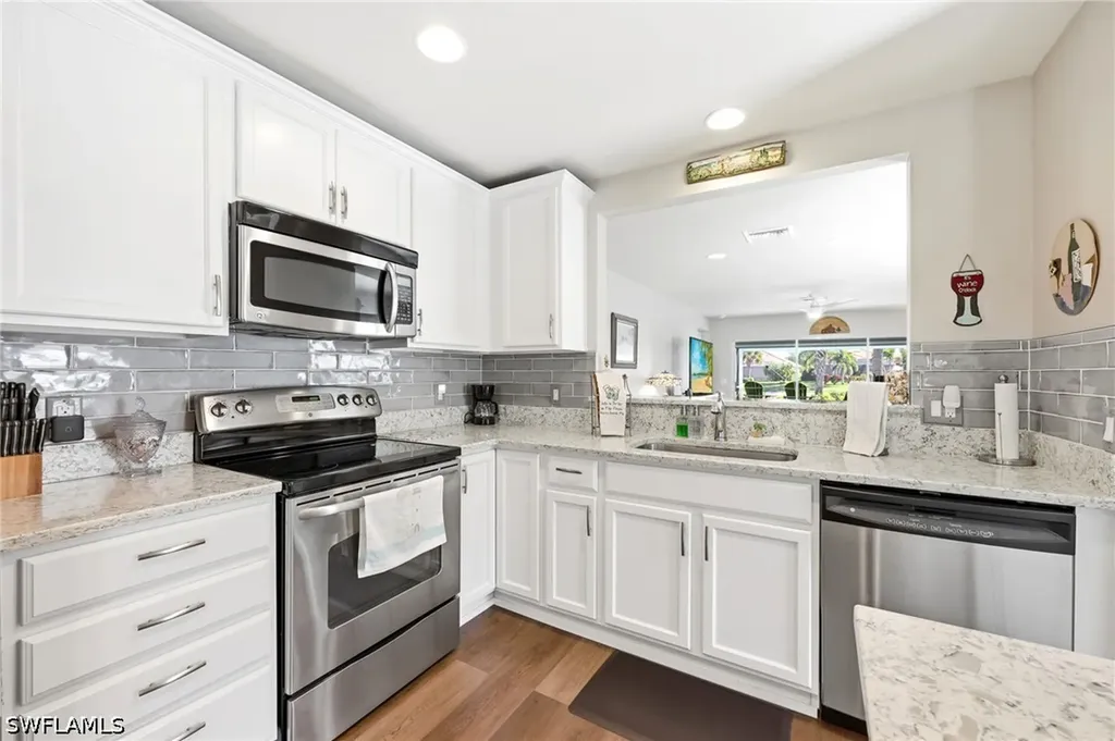 8721 Querce Court Naples FL 34114