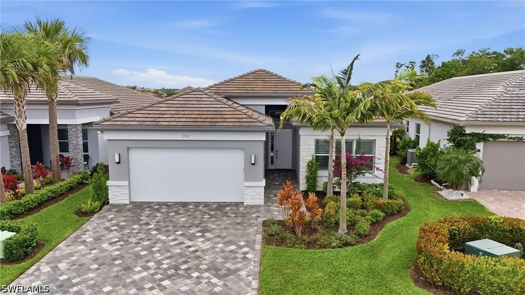 11949 Gardenia Avenue Naples FL 34120