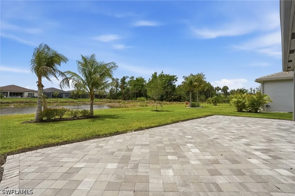 11949 Gardenia Avenue Naples FL 34120