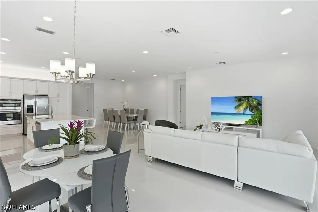 11949 Gardenia Avenue Naples FL 34120