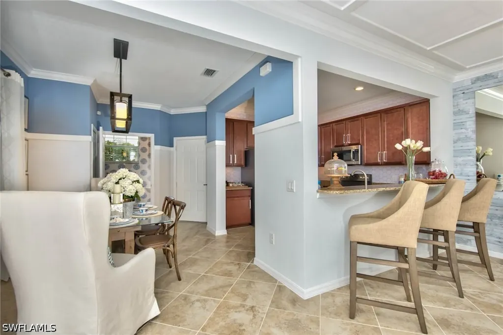 2612 Blossom Way Naples FL 34120